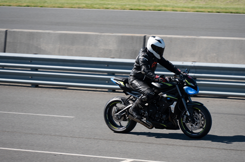 _Z610417.jpg